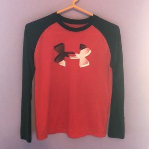 Long sleeve under armour shirt